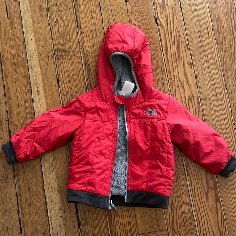 The North Face Reversible Sherpa Lined Parka (12-18 mo)